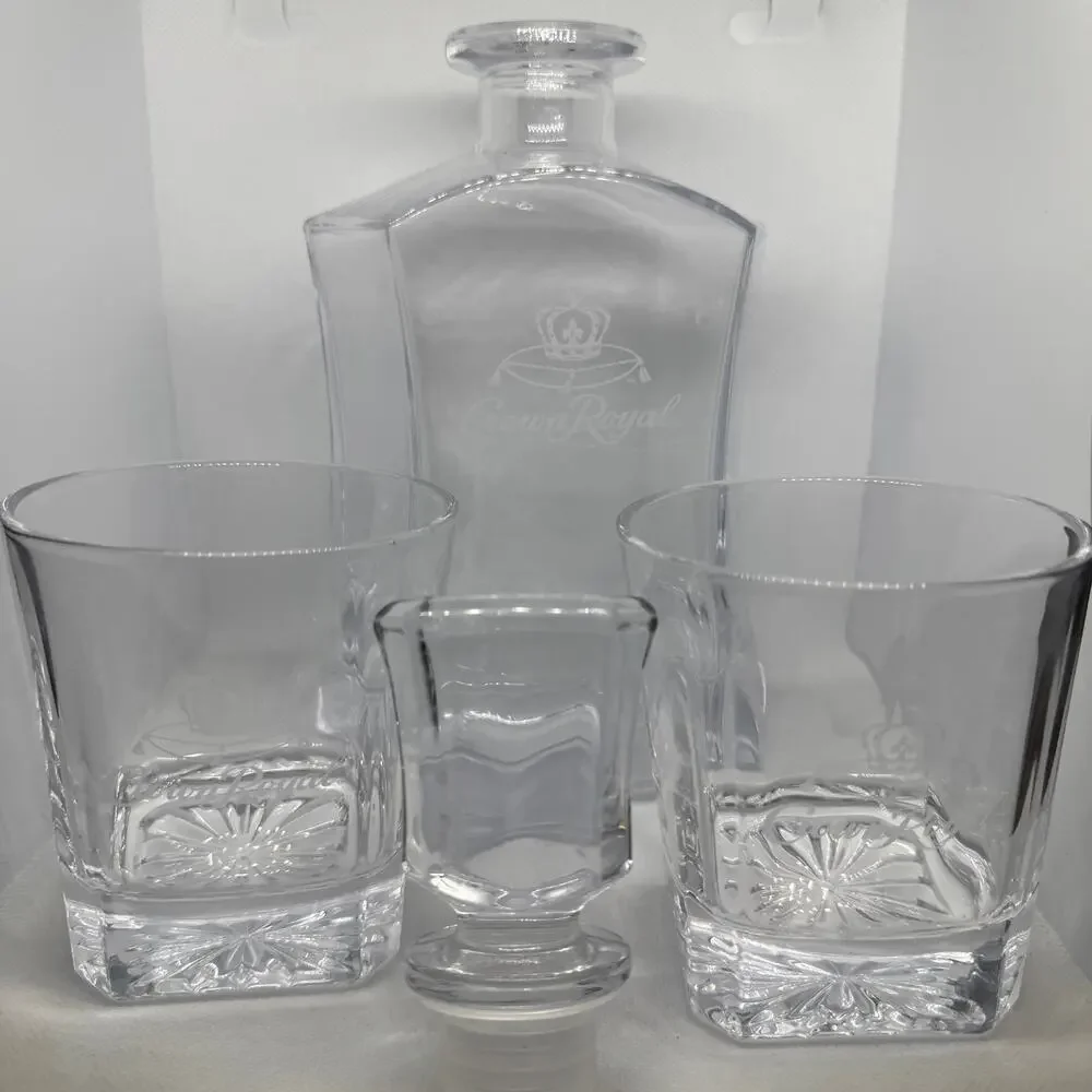 Official Crown Royal Etched Glass Decanter & Whiskey Glasses Set Barware